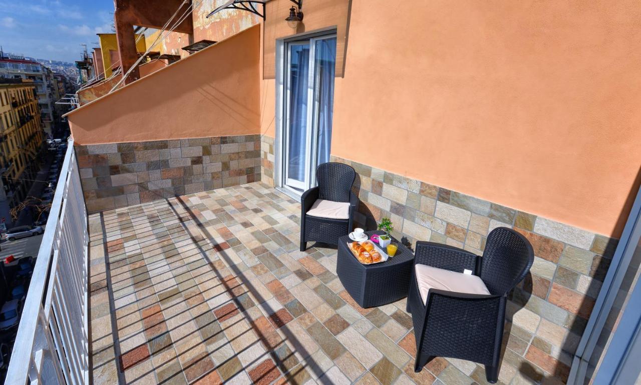 B&B The Patty'S Terrace Napoli Bagian luar foto